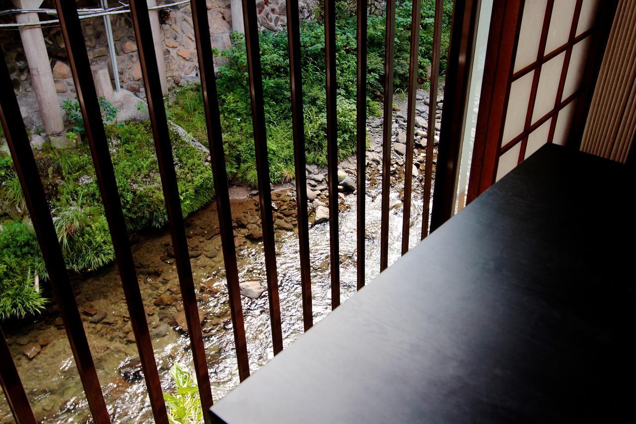 Отель Yunotsuru Onsen Asahiso Minamata Экстерьер фото